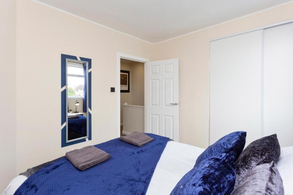 Stylish 3 Bed Edinburgh Abode-Parking And Garden Apartamento Exterior foto